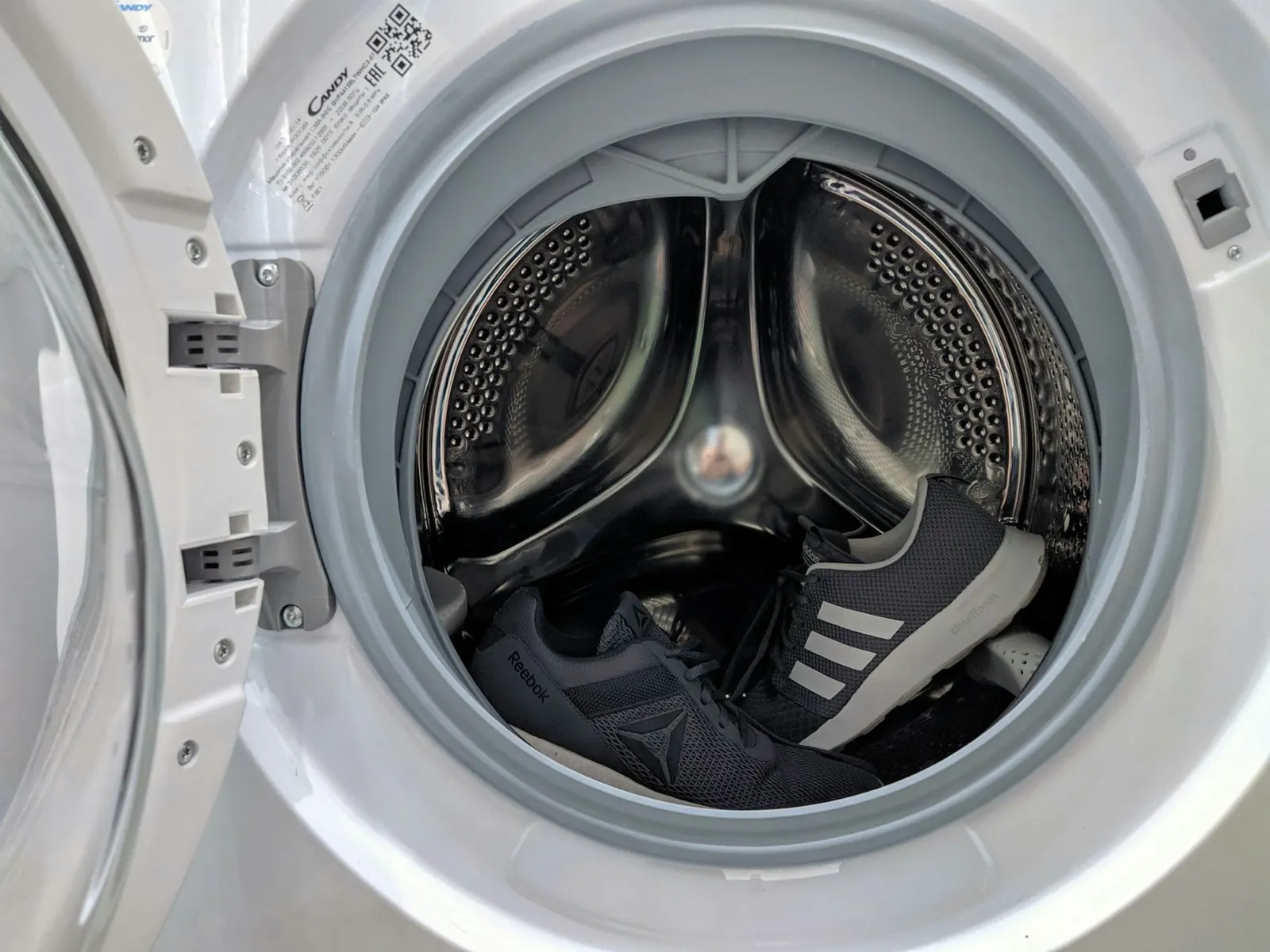 Lave-linge hublot